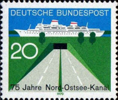 RFA Poste N** Yv: 493 Mi:628 Nord-Ostsee-Kanal (Thème) - Ships