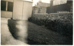 Real Photo Postcard Place To Identify Courtyard - A Identifier