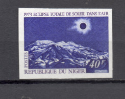 NIGER  N° 281   NON DENTELE   NEUF SANS CHARNIERE  COTE ? €   ESPACE ECLIPSE DE SOLEIL - Niger (1960-...)