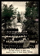 39 - DOLE - LES PETITS POMPIERS DEVANT LA STATUE DU GRAND SAVANT PASTEUR - Dole