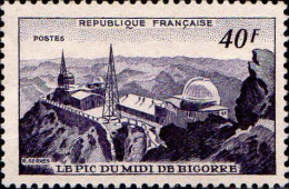 France Poste N** Yv: 916/917 Le Pic Du Midi De Bigorre & Abside De St Etienne - Nuevos