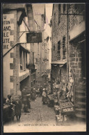 CPA Mont-Saint-Michel, La Rue Principale  - Le Mont Saint Michel