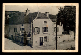 21 - SEMUR - ? - UNE VILLA - Semur