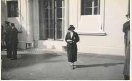 Real Photo Postcard Place To Identify Elegant Lady - A Identifier