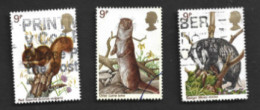 GRAN BRETAGNA (UNITED KINGDOM) -  SG 1039.1043  -  1977 BRITISH  WILDLIFE: ANIMALS   (3  STAMPS OF THE SET)   - USED° - Gebruikt