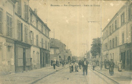 95 - Bezons - Rue D'Argenteuil - Sortie De L'Usine. - Bezons