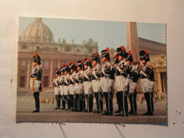 Citta Del Vaticano - Gendarmi Pontifici In Piazza San Pietro - Vatikanstadt