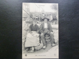 AUVERGNE  HEUREUX COUPLE  1900/05 - Autres & Non Classés