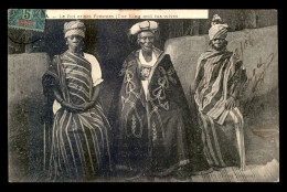 GUINEE - KINDIA - LE ROI ET SES FEMMES - CACHET PAQUEBOT - Guinee