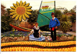 CPM 10.5 X 15 Alpes Maritime  MENTON Fête Du Citron Amour Et Passions  Planche à Voile Et Soleil  Costumes Folkloriques - Menton