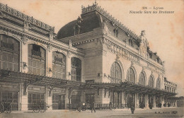 LYON - Nouvelle Gare Des Brotteaux.. - Stations Without Trains