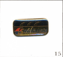 Pin's Transport - Aviation / Compagnie “Malaysia Airlines“ - Boeing 777. Non Est. Epoxy. T1025-15 - Luftfahrt