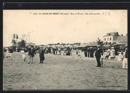 CPA St-Jean-de-Mont, Sur La Plage, Un Jour De Fête  - Saint Jean De Monts