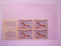 2024 - 1967  COIN DATE POSTE AERIENNE  N° 30   XXX - Aéreo