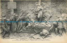 R631777 Orleans. La Statue De Jeanne D Arc Par Foyatier. E. Le Deley - Monde