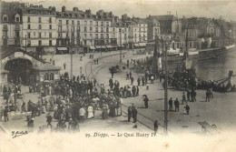 Dieppe Le Quai Henry IV  Belle Animation RV - Dieppe