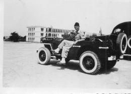 Photographie Vintage Photo Snapshot Ambulance Jeep Militaire  - Guerra, Militares