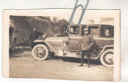 PHOTO VOITURE ANCIENNE WW1 SOLDAT AVEC AUTOMOBILE A IDENTIFIER - Cars