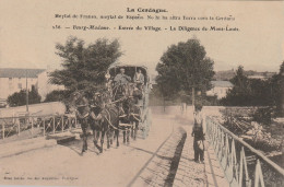 66/ Bourg Madame - Entrée Du Village - La Diligence De Mont Louis - - Autres & Non Classés