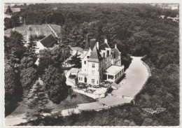 La France Vue Du Ciel - CHENEHUTTE-lès-TUFFEAUX (49) Hôtellerie Du Prieuré - 105x150 Dentelée Glacée - Ed. Artaud N° 7 - Autres & Non Classés