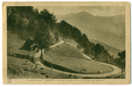 CREASED AND BROKEN, Vallée D'Aure, Arreau, Le Fer à Cheval De La Route Du Col D'Aspin, France - Andere & Zonder Classificatie