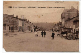 LES ISLETTES RUE JULES BEAUCELIN  ANIMEE - Autres & Non Classés