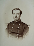 Photo CDV Rava à Gap - Militaire Officier Sous Lieutenant Infanterie De Ligne, Second Empire Ca 1865-70 L680C - Alte (vor 1900)