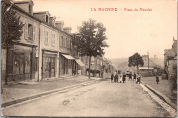 58  LA MACHINE PLACE DU MARCHE - VOIR SCAN PLI EN HAUT A GAUCHE - La Machine