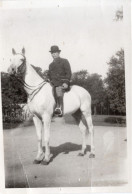 PHOTO-ORIGINALE- LE PROFESSEUR D'ÉQUITATION-A-IDENTIFIER - Profesiones