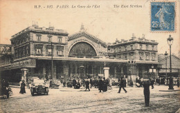 PARIS - La Gare De L'est. - Gares - Sans Trains
