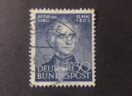 GERMANY ALLEMAGNE DEUTSCHE POST 1953 150 ANNIVERSARIO DELLA NASCITA DI JUSTUS CAT. YVERT N.52 - Gebraucht