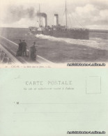 CPA Calais Dampfer - La Malle Dans Les Jetees 1911  - Calais