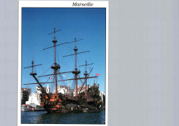 Le Port De Marseille Et Le Galion - Sailing Vessels