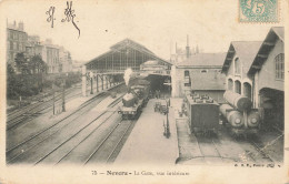 NEVERS - La Gare, Vue Intérieure. - Bahnhöfe Mit Zügen