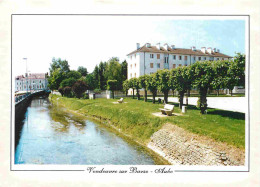 10 - Vendeuvre Sur Barse - Vue D'un Coin De La Ville - Immeubles - Architecture - CPM - Carte Neuve - Voir Scans Recto-V - Otros & Sin Clasificación