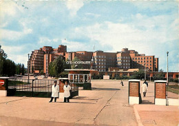 59 - Lille - La Cité Hospitalière - Animée - Hopital - CPSM Grand Format - Voir Scans Recto-Verso - Lille