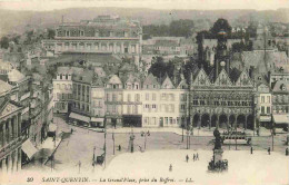 02 - Saint Quentin - La Grand Place Prise Du Beffroi - CPA - Voir Scans Recto-Verso - Saint Quentin