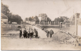 MILITARIA-Militaires Du Génie Construisant Un Pont - Weltkrieg 1914-18