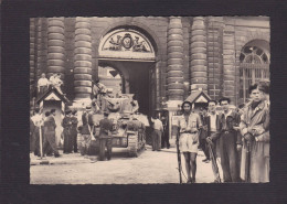 CPSM Libération De Paris WWII Anti Allemagne Nazi Voir Scan Du Dos Char D'assaut Tank - Other & Unclassified