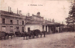 86 - Vienne -  POITIERS - La Gare - Poitiers