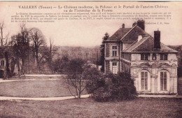 89 - Yonne -  VALLERY -   Le Chateau Moderne - La Pelouse Et Le Portail De L'ancien Chateau - Autres & Non Classés