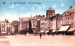 51 - Marne -  CHALONS  Sur MARNE -  Place De La Republique - Châlons-sur-Marne