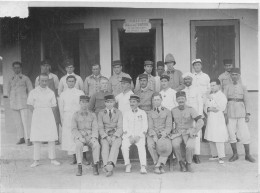 240524A - PHOTO MILITAIRE Colonie Salle N°6 Médecin Auxiliaire DEPEYRE Du 216 R.I. Tué à Verdun En 1916 Képi - Maghreb - Guerra, Militari