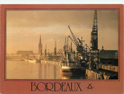 33 - Bordeaux - Les Quais Et L'église Saint Michel - Bateaux - CPM - Voir Scans Recto-Verso - Bordeaux