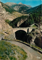 05 - Briançon - Le Pont D'Asfeld - Au Fond Le Chaberton - CPM - Voir Scans Recto-Verso - Briancon