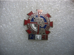 Pin's Police De Mulhouse. Brigade Anti Criminalité - Polizia