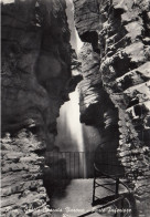 CARTOLINA  C17 RIVA,TRENTO,TRENTINO ALTO ADIGE-GROTTA CASCATA VARONE-PARTE INFERIORE-VACANZA,MONTAGNA,VIAGGIATA 1959 - Trento