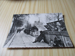 Paris (75).Les Bouquinistes Du Quai De La Tournelle. - Andere & Zonder Classificatie