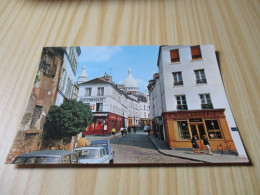 Paris (75).Le Vieux Montmartre : La Place Jean-Baptiste Clément Et La Rue Norvins - Carte Animée Avec Commerces. - Autres & Non Classés