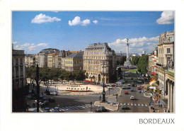 33 - Bordeaux - Les Allées De Tourny Et La Place De La Comédie - Bordeaux